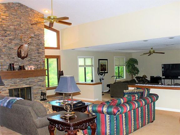 4th image of 2608 Dering Gate Dr