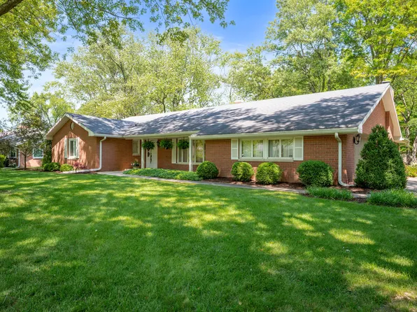 1900 N Meadow Lark Ln, Muncie, IN 47304