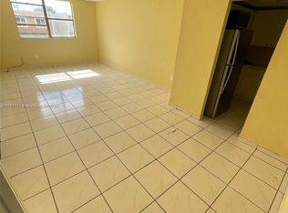 666 W 81st St APT 201, Hialeah, FL 33014