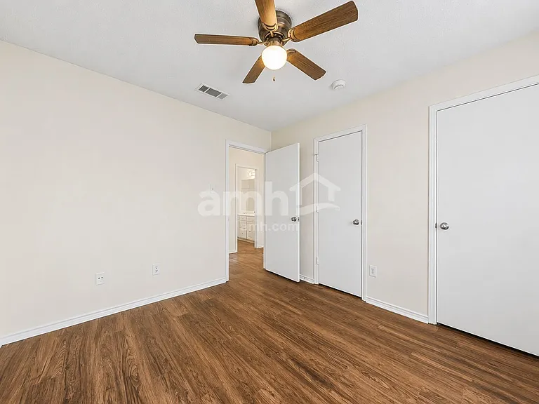 12229 Rolling Ridge Dr — Photo 15