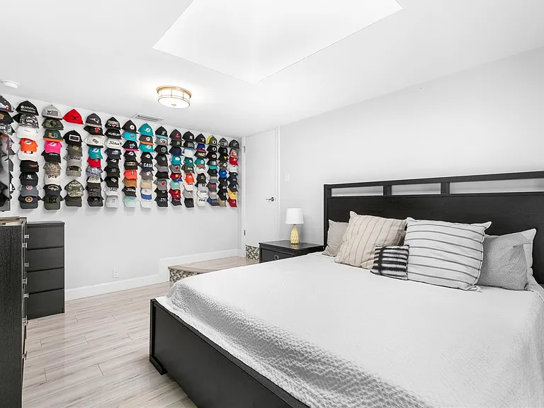 913 Coconut Dr — Photo 35