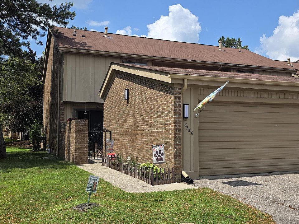 1st image of 5256 Wright Way E
