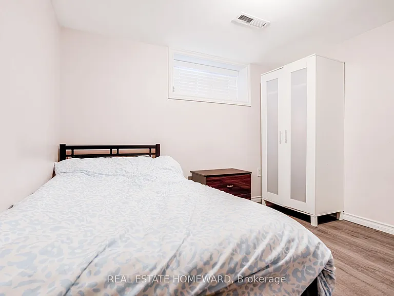 113 Porchester Dr #BASEMENT — Photo 24