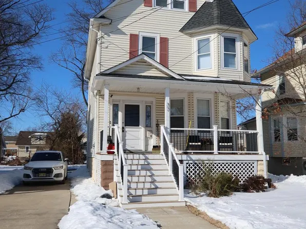 37 W Clinton Ave, Oaklyn, NJ 08107