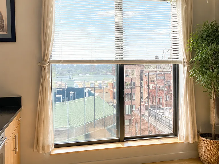 1653 Washington St #602 — Photo 8