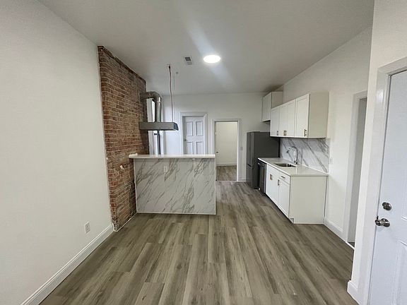 4th image of 2184 5th Ave #3