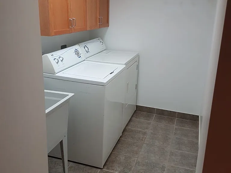 12 Iondale Pl — Photo 13