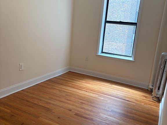 5th image of 403 Audubon Ave APT 3B