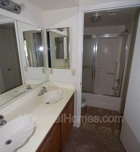 1322 S Judd St — Photo 7
