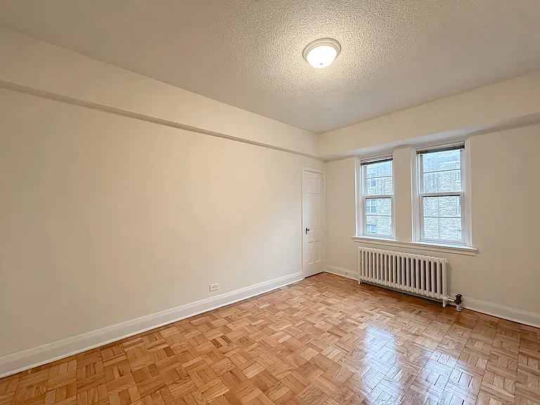 3 Du Maurier Blvd #5-221 — Photo 11
