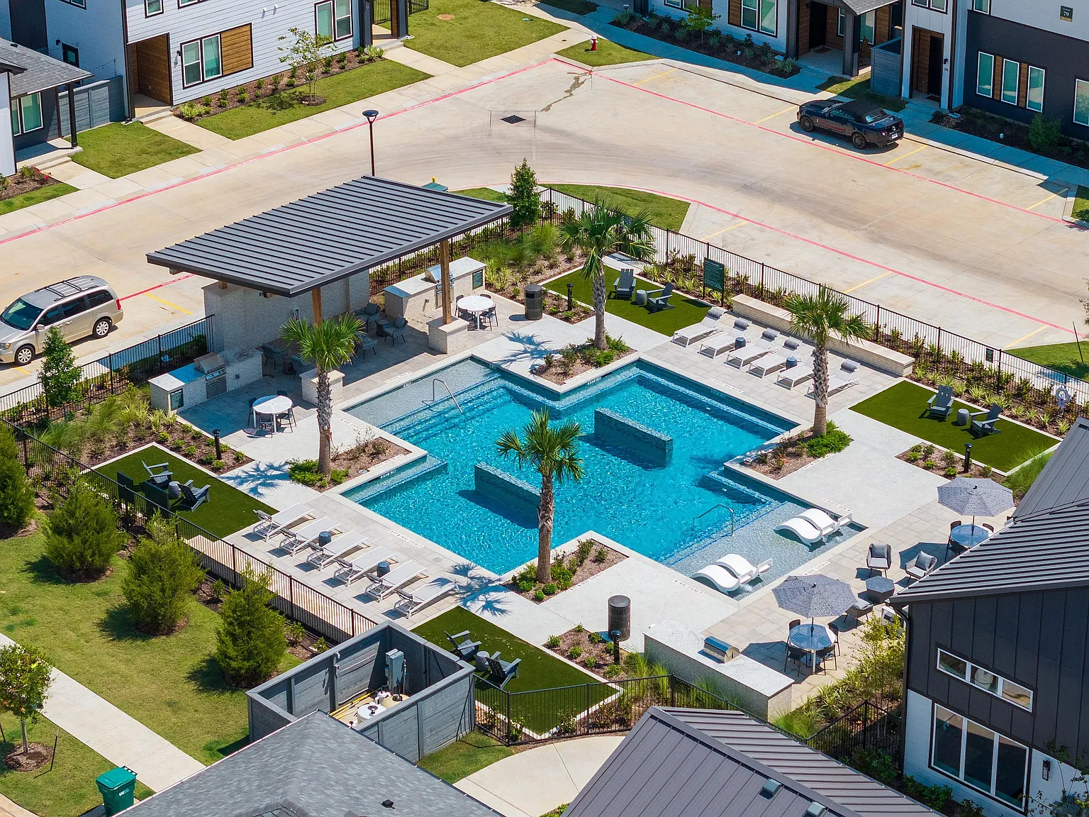 Oasis at Magnolia — Photo 2
