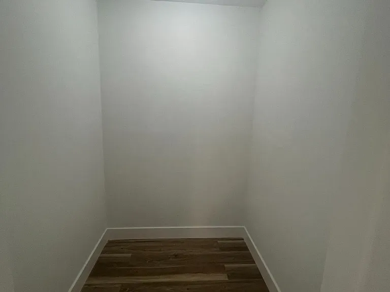 380B Delancey Pl #B — Photo 18