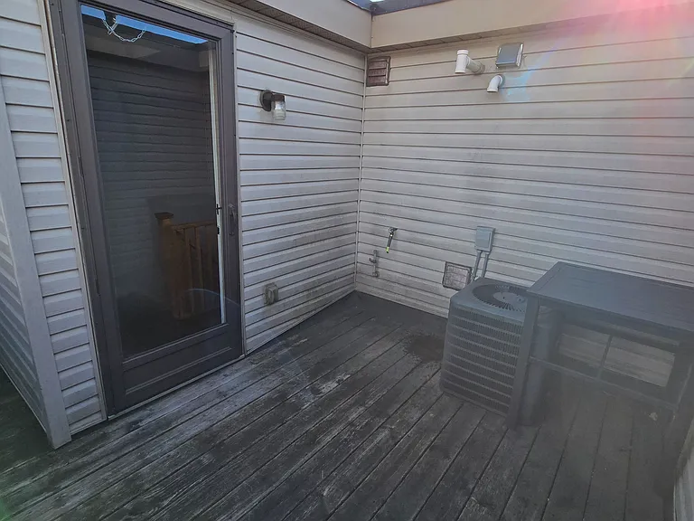 109 Rushbrooke Ave #2 — Photo 11