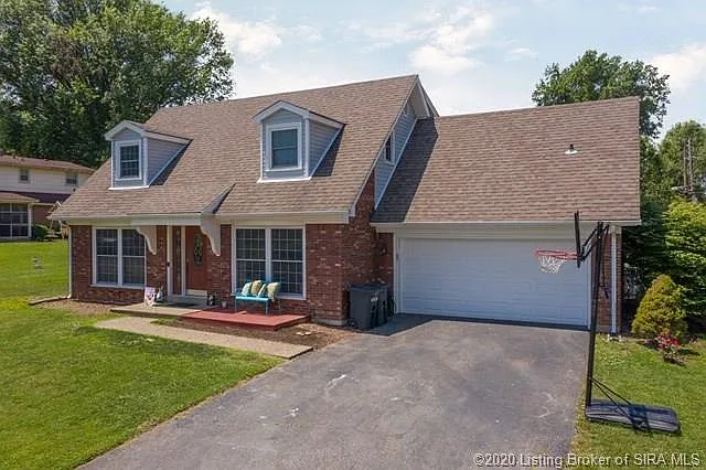 1425 McCartin Dr photo 1