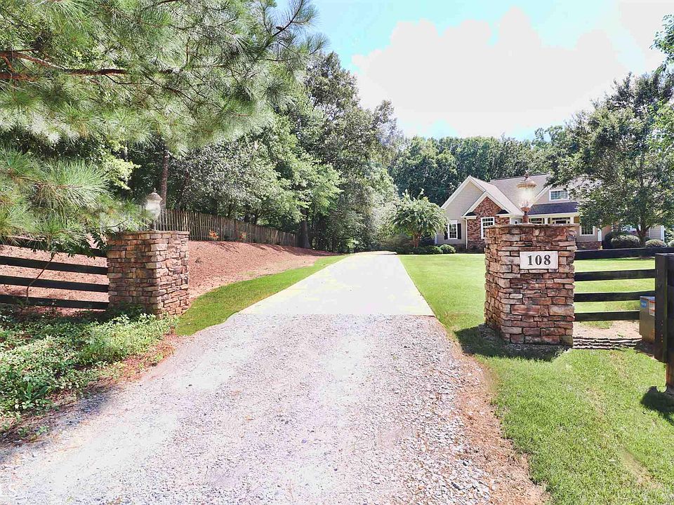 2nd image of 108 White Oaks Ln