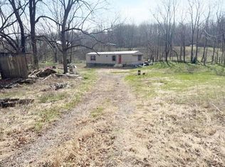 167 Hagers Spring Rd, Max Meadows, VA 24360