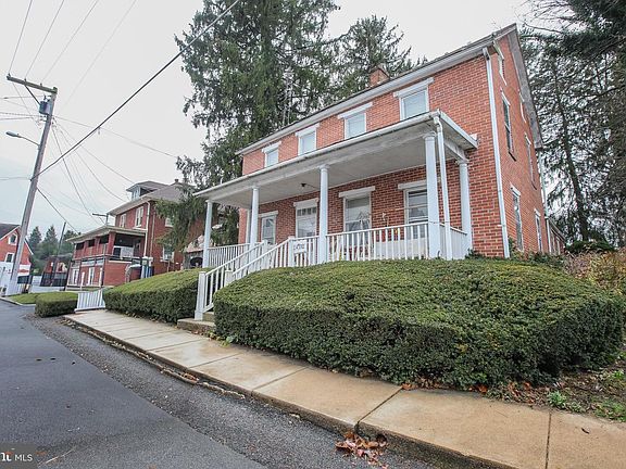 2nd image of 4330 Main St