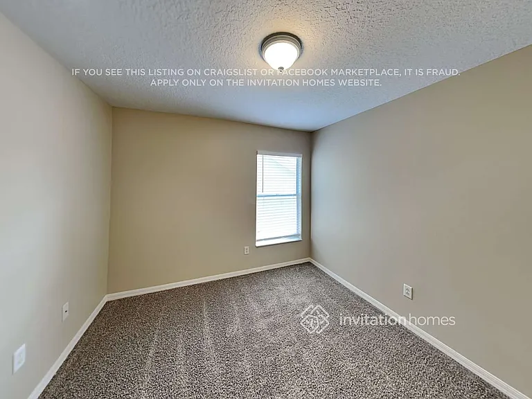 10311 Avelar Ridge Dr — Photo 14