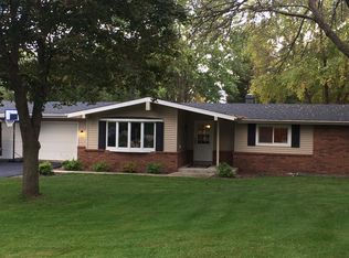 S37W31647 Bennett Rd, Waukesha, WI 53189