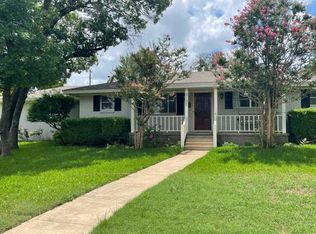 9100 Lark Dr, Woodway, TX 76712