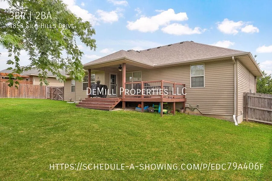 Luxury Community Amenities! 3BR Home with Clubhouse & Pool Access — Photo 4