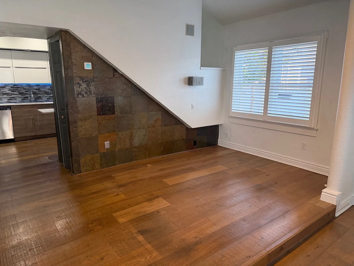 2 bed, 1760 sqft, $2,750 — Photo 3
