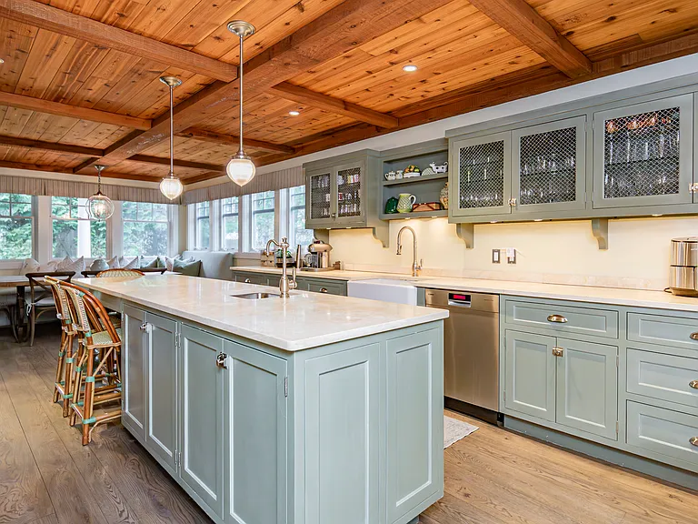 96 Cove Hollow Rd — Photo 6