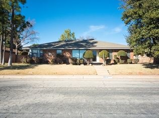 3906 Crestgate Ave, Midland, TX 79707