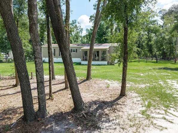 396 NE Beverly Hills Dr, Mayo, FL 32066