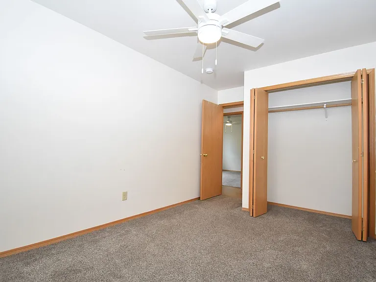 8 Michael Grove Ave #14 — Photo 11