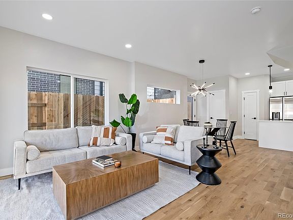 4th image of 1290 N Newton Street #1