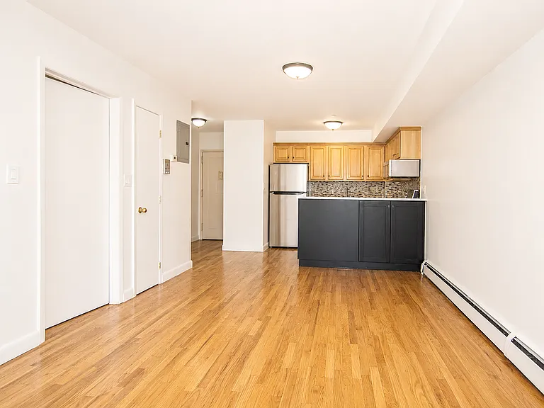 30-22 32nd St #2-R — Photo 3