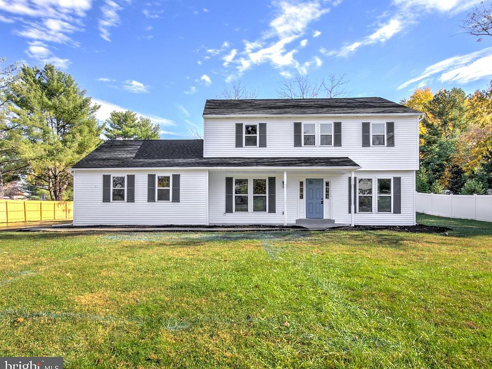 1st image of 793 Tory Hollow Rd