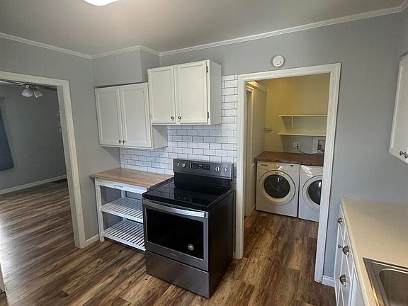 4th image of 520 N Davis St