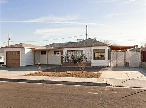 2nd image of 4325 Lorna Pl