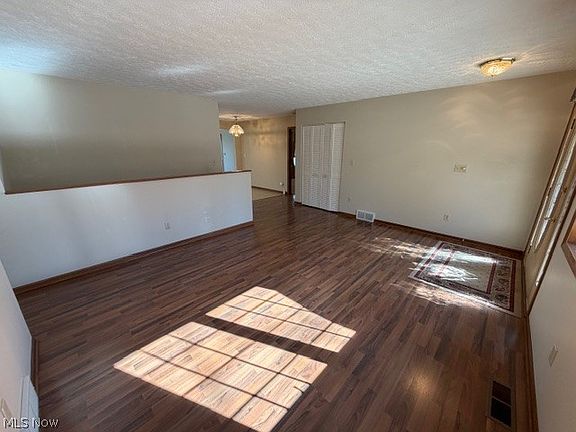 5th image of 5099 Sangria Dr