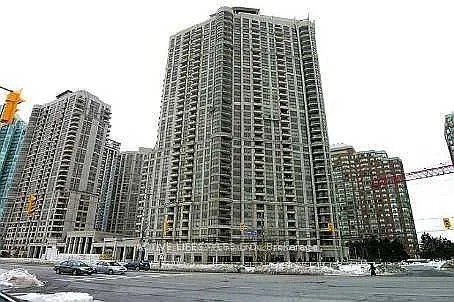 310 Burnhamthorpe Rd W Photo 1