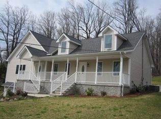 904 Shepard Ave, Hamden, CT 06514