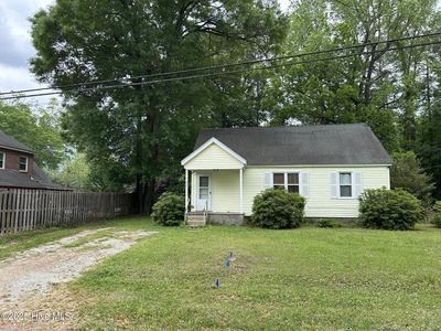 207 E Ashe Street, Burgaw, NC, 28425