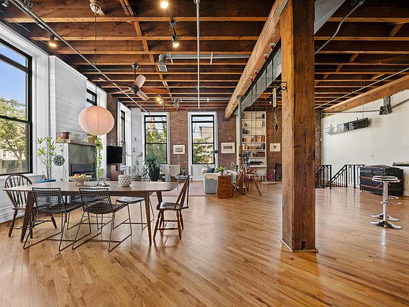 3rd image of 126 WEBSTER AVE #1A