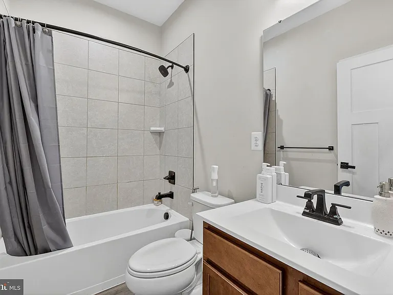 9599 Tall Oaks Rd — Photo 27