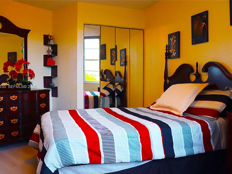 900 Saint Charles Pl #316 — Photo 29