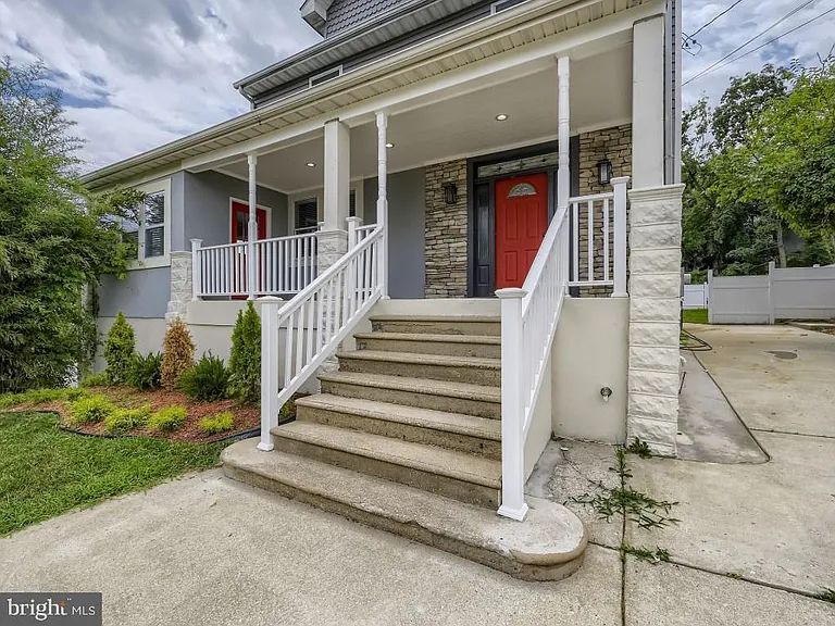 1826 Fairview Ave — Photo 41