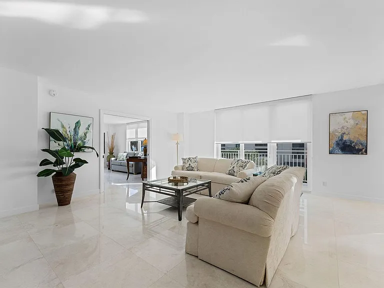 500 Ocean Dr #E-2D — Photo 12