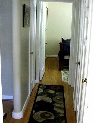 Hallway btw bedrooms
