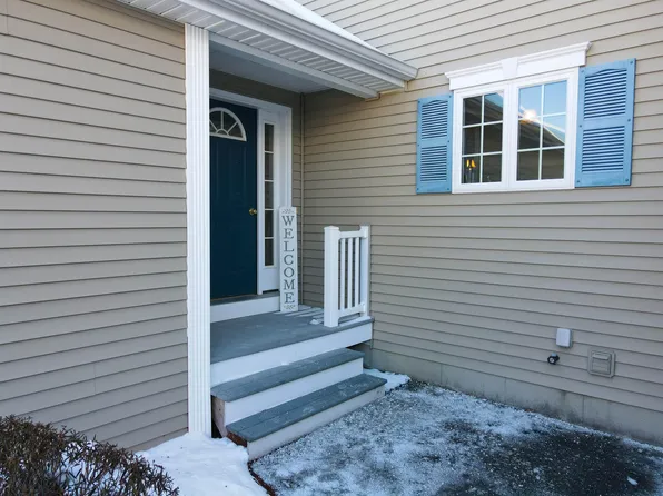 25 Overlook Circle, Hudson, NH 03051-6406