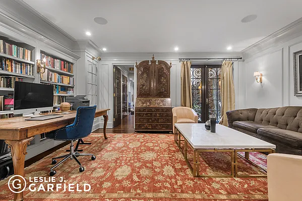 Sold by Leslie J. Garfield | media 17
