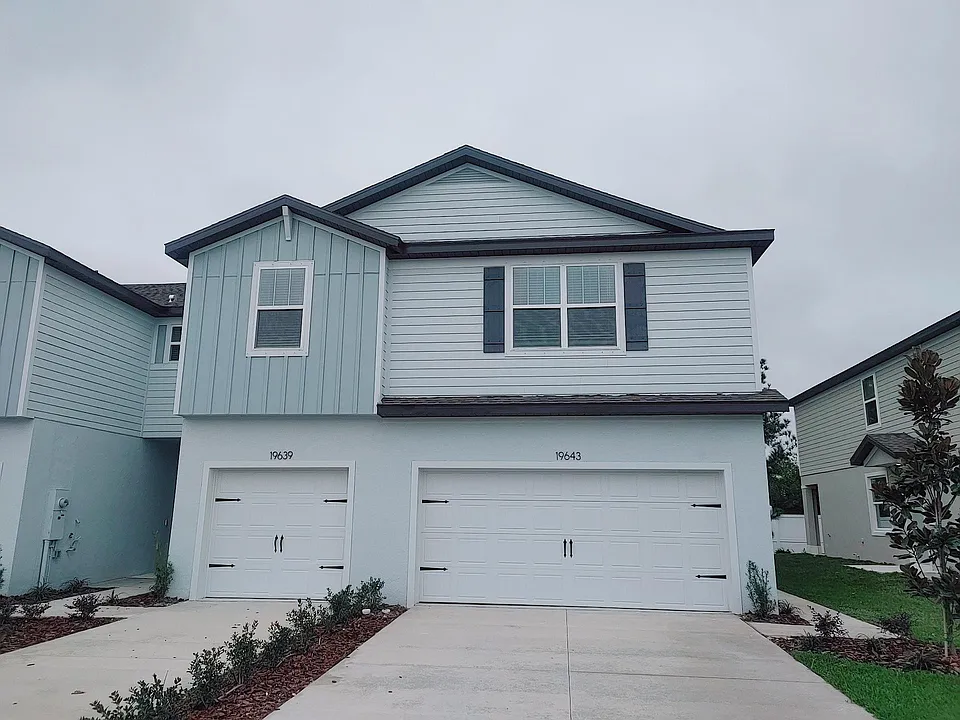 19649 Shady Oak Dr