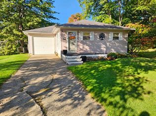 50827 Lenox St, New Baltimore, MI 48047