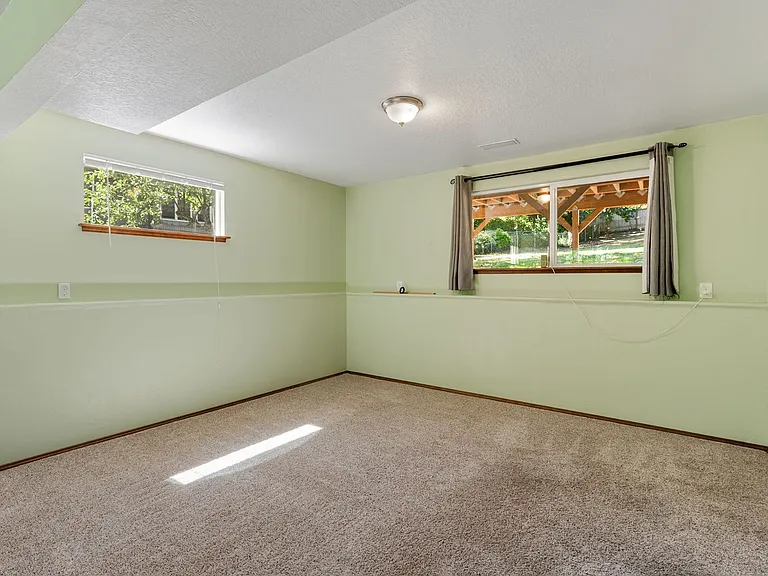 8620 Shadow Wood Dr — Photo 15